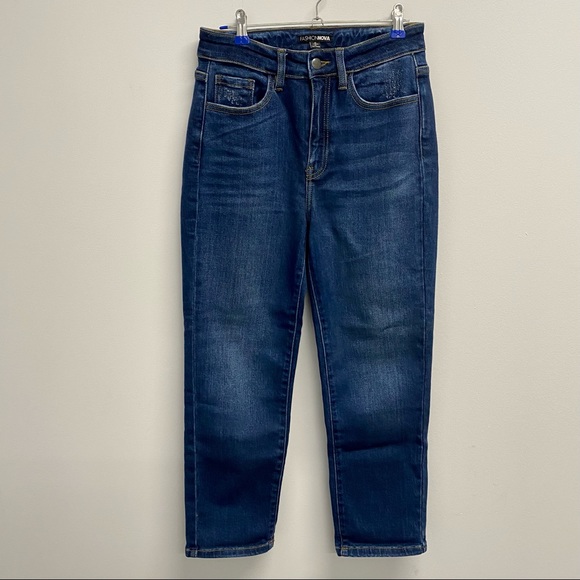 ✨NEW✨ FASHION NOVA ANKLE JEANS - Picture 2 of 10